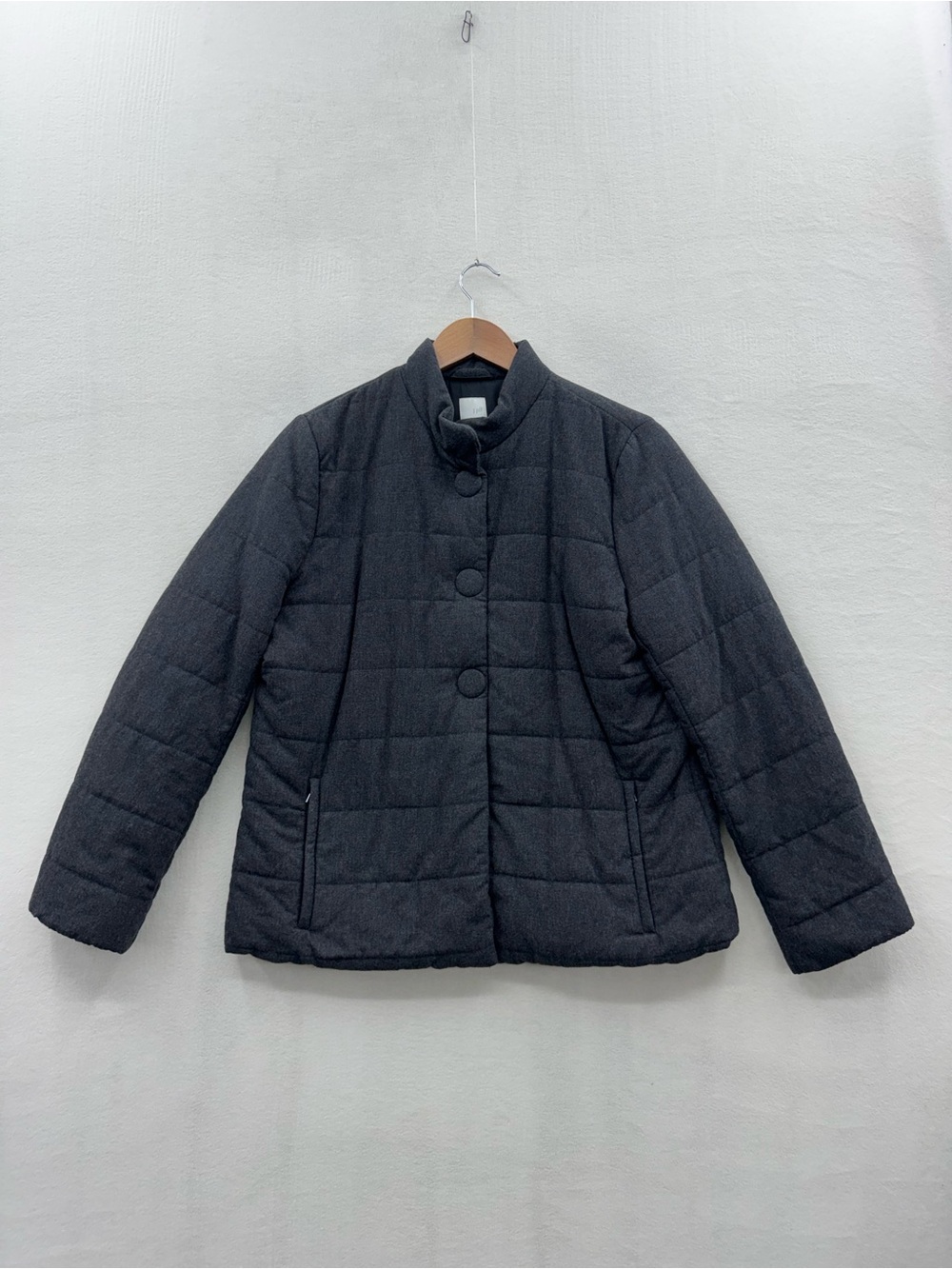 J. Jill Women’s Small Quilted Puffer Jacket Big Buttons Gray
